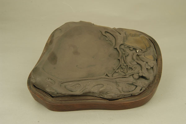 �������